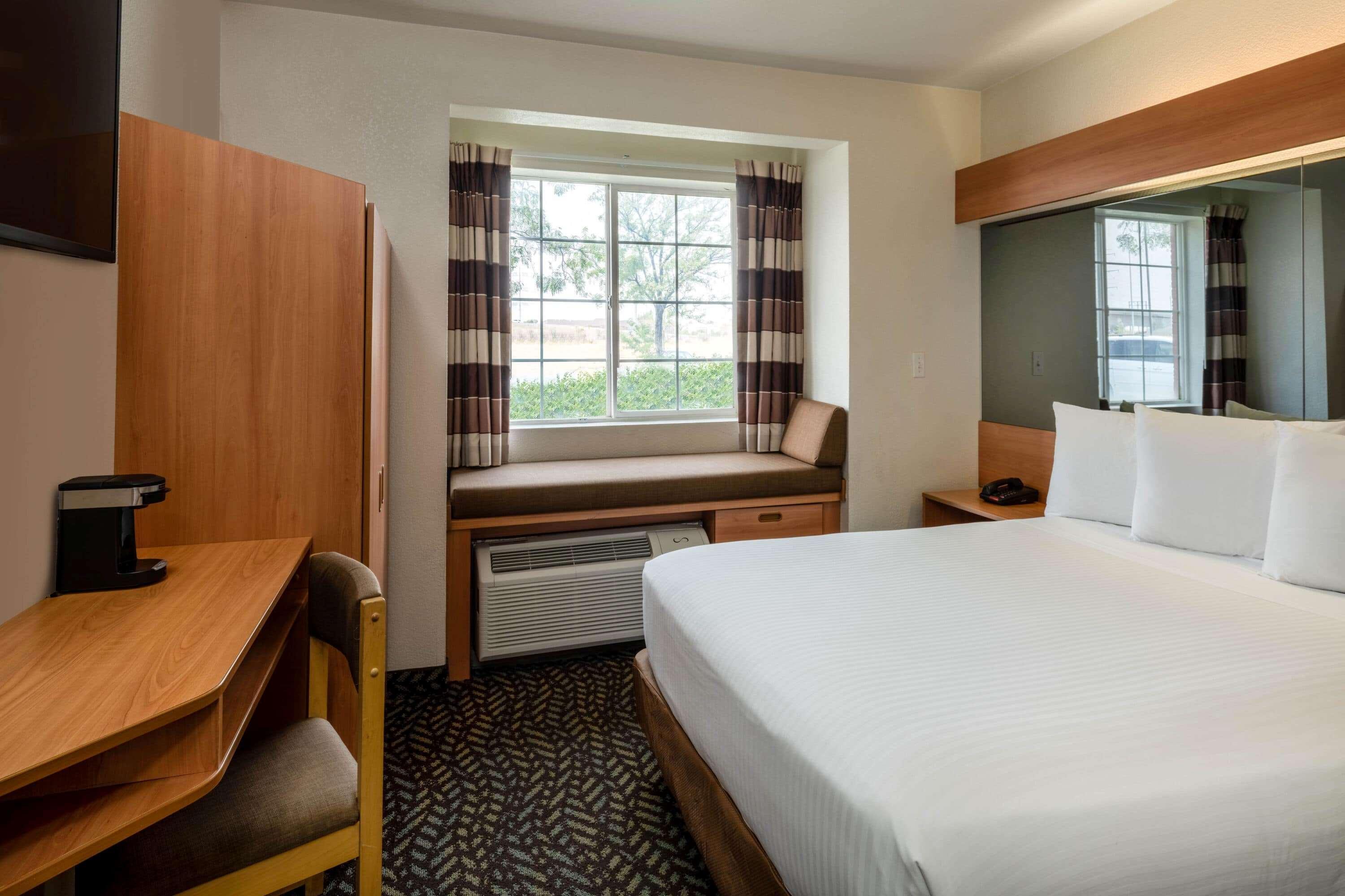 Microtel & By Wyndham Salt Airport