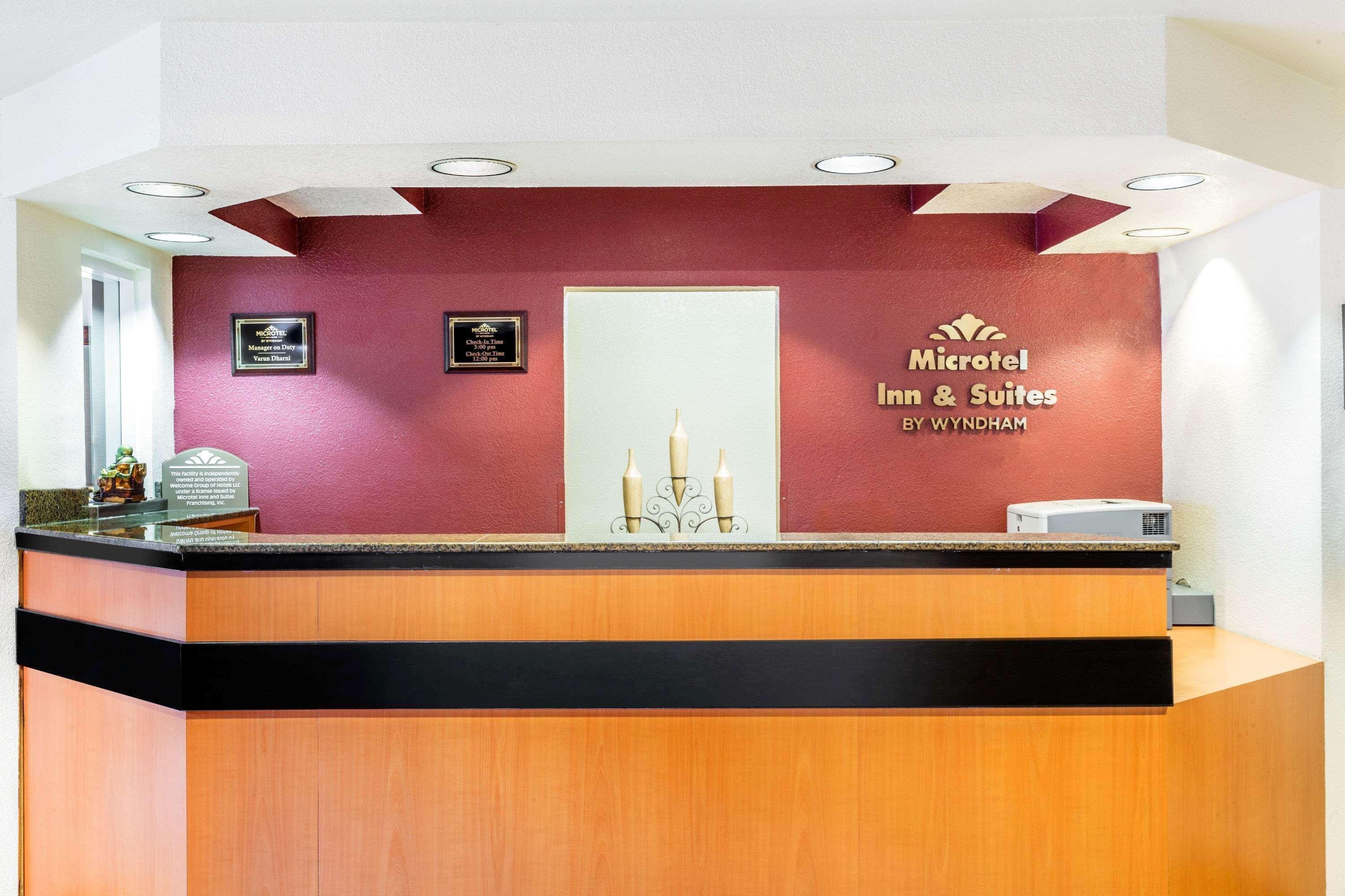 Microtel & By Wyndham Salt Airport Hotel Salt Lake City