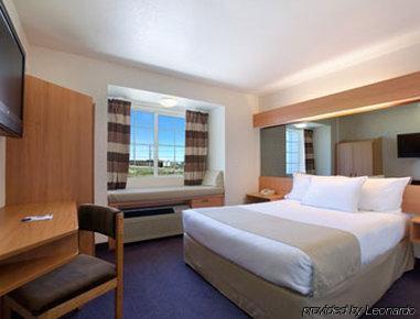 Microtel & By Wyndham Salt Airport 2*