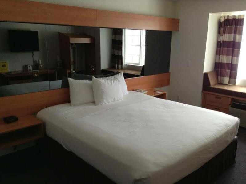 Hotel Microtel & By Wyndham Salt Airport Salt Lake City